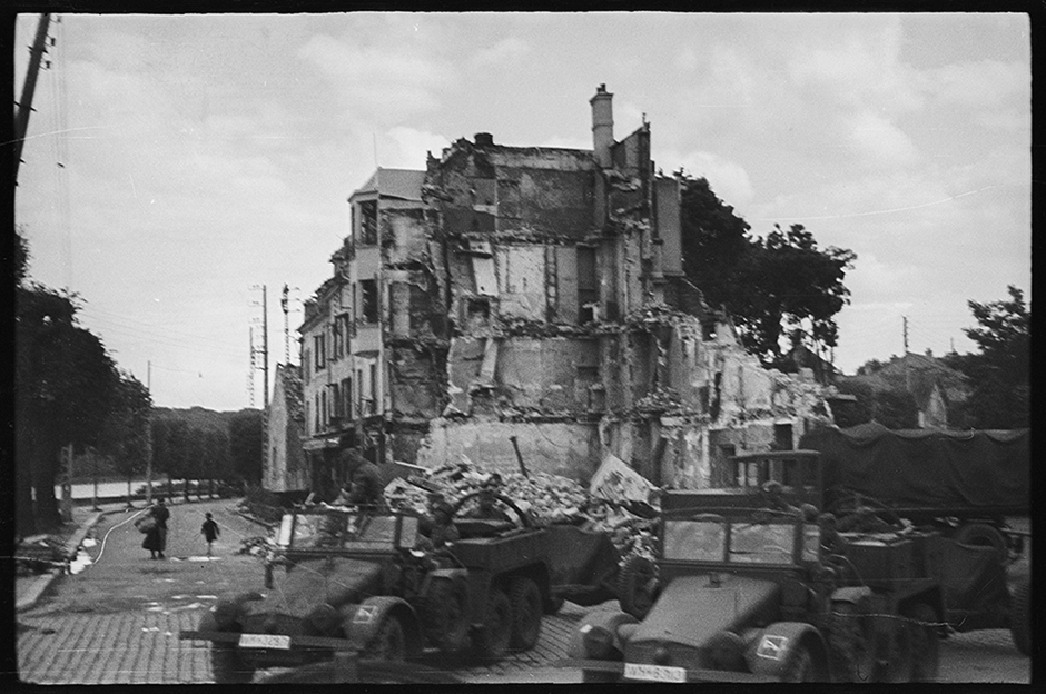 Друга світова війна: у мережі опублікували унікальні знімки Франції в період німецької окупації. ФОТО