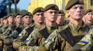 Контрактная армия: украинцев мотивируют идти на службу различными «бонусами»