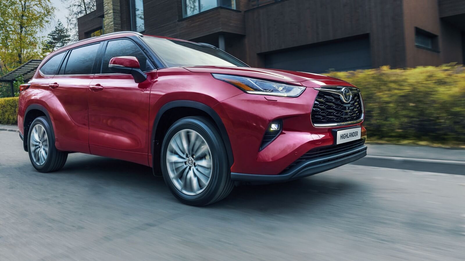 Преимущества автомобиля Toyota Highlander Преимущества автомобиля Toyota Highlander