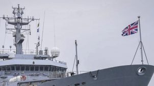 В Черное море зашел патрульный корабль Британии