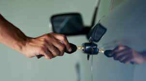 Аварийное вскрытие автомобилей любых моделей
