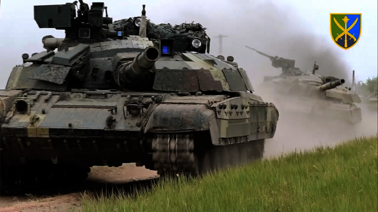 Танкові підрозділи ЗСУ провели масштабні навчання