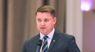 Мэр Ривного пригрозил «запаковать всех ромов в автобус» и вывезти на Закарпатье
