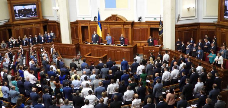 У “Слузі народу” 67 депутатів-мільйонерів отримують компенсацію за житло в Києві