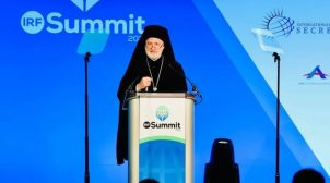 Архиепископ Америки: Кремлю выгодно иметь в Украине свою церковь