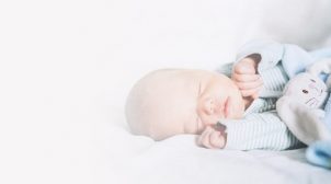 (Укр) Новонароджений в стані апное з ціанозом