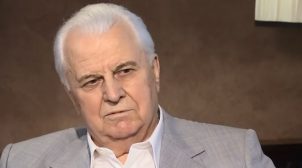 Не может самостоятельно дышать: Кравчука подключили к аппарату ИВЛ