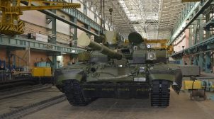 Харьковский завод выпустил танк «Оплот», который покажут на параде в Киеве