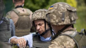 Президент внес изменения в положение о военной службе в ВСУ