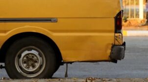 «Кто-нибудь желает ее выгнать?» В Днепре водитель маршрутки отказался везти женщину с инвалидностью