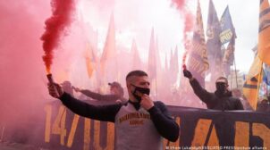 Как проходил марш националистов в центре Киева