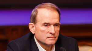 Офіс президента “зливає” справу Медведчука, щоб зберегти відносини з Кремлем, – Бутусов