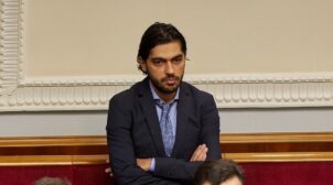 Нардепу Леросу вручили подозрение за «средний палец» Зеленскому, ему грозит полгода лишения свободы