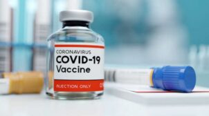 В Україні з наступного тижня почнуть відстороняти від роботи невакцинованих співробітників