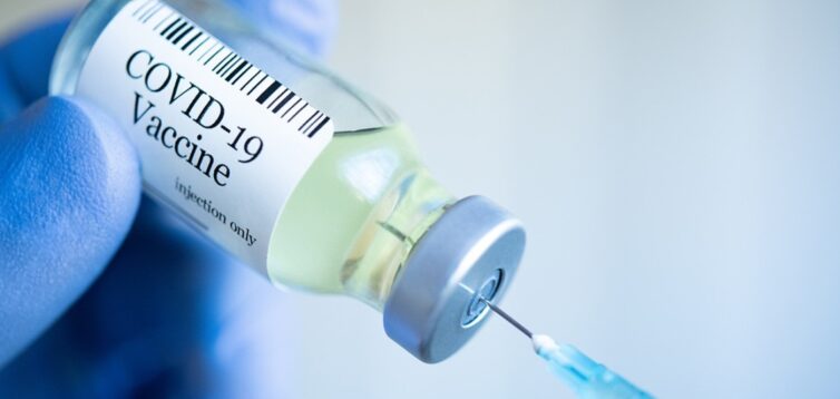 Більше половини українців не хочуть вакцинуватися від коронавірусу