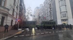 Під час виступу Зеленського в Раді поліція перекривала цілі квартали в Києві