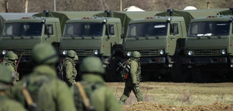 Росія привела в бойову готовність війська біля Казахстану, офіцерам наказали готуватися до вторгнення
