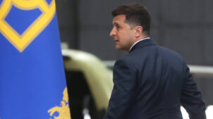 Поки Путін оточує Україну військами, Зеленський бореться з політичними опонентами, – Андерс Ослунд