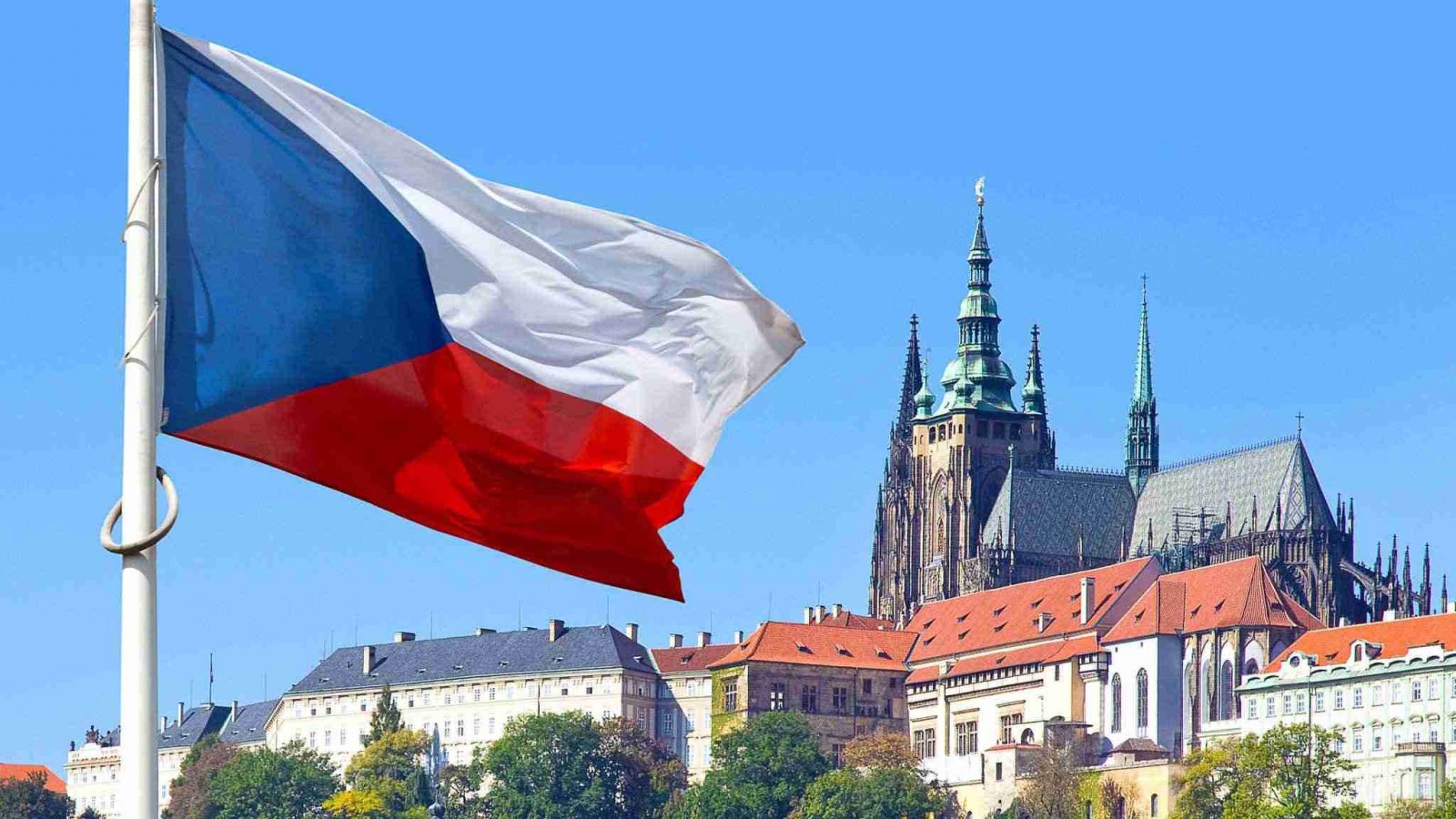 Уряд Чехії прийняв рішення подарувати Україні 4000 артилерійських снарядів