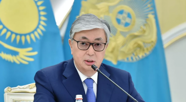 Президент Казахстану заявив, що з моргів “викрали тіла іноземних бойовиків”