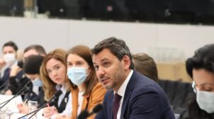 У “Слузі народу” назвали інформаційною спецоперацією США повідомлення про вторгнення РФ