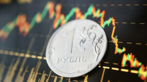 Российский фондовый рынок и рубль обвалились на фоне обострения вокруг Украины