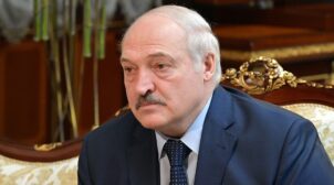 Лукашенко заявил, что считает Бога белорусом