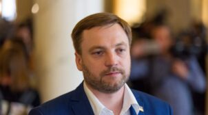 Якщо якийсь Гіркін спробує захопити адмінбудівлі, то буде розстріляний без попередження, – Монастирський. ВІДЕО