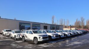 Автомобили Mitsubishi, которые США передали украинским пограничникам, выставили на продажу в интернете. ФОТО