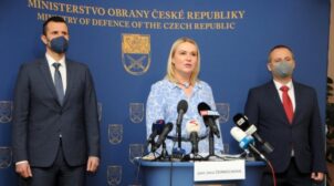 «Для Венгрии российская нефть важнее украинской крови»: министр обороны Чехии отменила визит в Будапешт