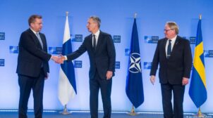 Столтенберг заявив, що рішення про вступ Швеції та Фінляндії до НАТО ухвалять сьогодні