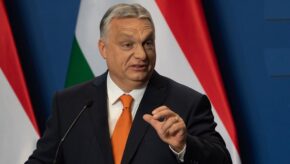 Орбан хоче прискорити програму посилення армії Угорщини
