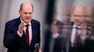 Канцлер Шольц назвал правопопулистскую АдГ «партией России»