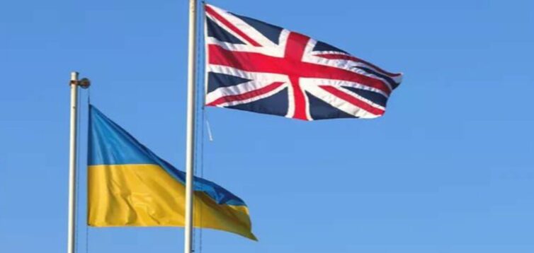 Перші українські військові прибули до Великої Британії на навчання