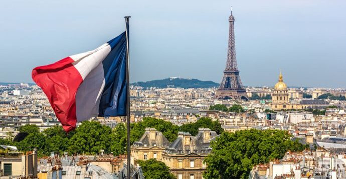 Франція запроваджує візові обмеження для росіян, які тікають від мобілізації