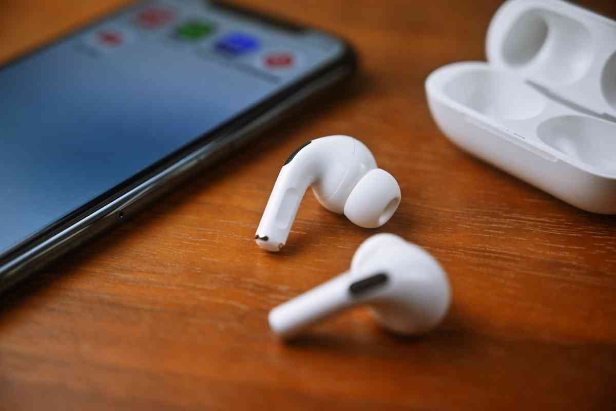 Подключаются ли AirPods к Android, и есть ли разница в работе