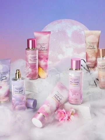 Victoria’s Secret потішила новими спреями з колекції Daydream