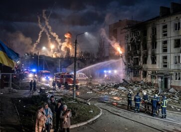 Обстріл України